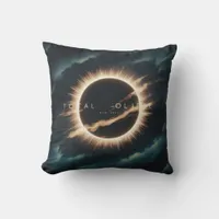 TOTAL SOLAR ECLIPSE OHIO APRIL THROW PILLOW