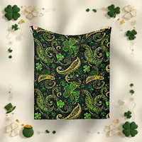 Irish Green Gold Paisley Shamrock Pattern Fleece Blanket