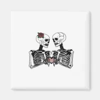 Romantic Skeleton Couple Gothic With Heart Hands Magnet