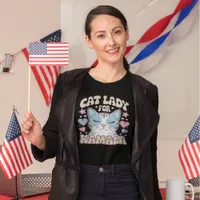 Vote Kamala: Cat lady shows support T-Shirt