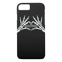 Halloween Skeleton Heart Hands Retro Style iPhone 8/7 Case