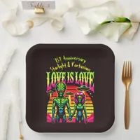 Bright Aliens in Love Under Sky Paper Plates