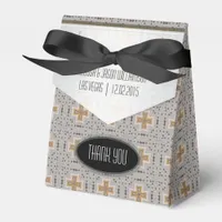 Golden Cross Geometric Lace Pattern Party Favor Favor Boxes