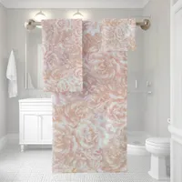 Vintage roses in cream colors - floral pattern bath towel set