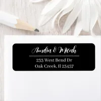 Black and White Minimilistic  Label
