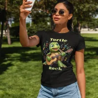 Groovy Serenading Turtle Jamming Out   T-Shirt