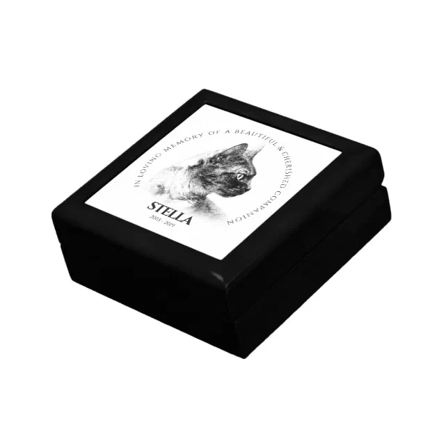 In Memory of a Beloved Pet Memorial Gift Box