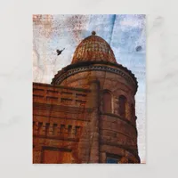 building in Fort Madison with rust background Postcard