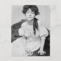 Evelyn Nesbitt about 1900 Postcard