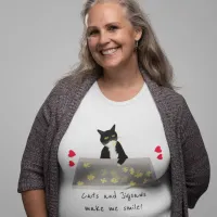 Cats and Jigsaws make me smile cat puzzle T-Shirt