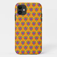 Cutesy Gold Geometric Flower Pattern iPhone 5 case