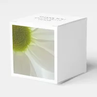 White Daisy Petals Wedding Favor Boxes