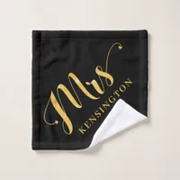 Modern Chic Gold Foil Typography Mrs Newlywed Bath Towel Set