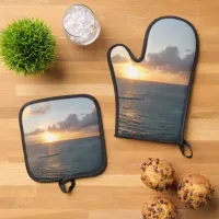 Aruba Scenic Sunset over the Caribbean Sea Oven Mitt & Pot Holder Set