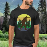 Sasquatch Believer | Vintage Sunset Bigfoot   T-Shirt