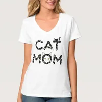 Cute Cat Mom  T-Shirt