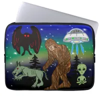 Cryptid, UFO,  Big Foot, Chupacabra, Alien Mothman Laptop Sleeve