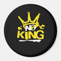 No King Minimal Clean Magnet