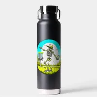 Personalized Skeleton Disc Golfer Retro Pop Art Water Bottle