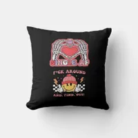 Hands Halloween Funny – Grabby Ghoul Throw Pillow