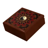 Earthalia Yin Yang Flower Lacquered Gift Box