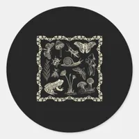 Cottagecore Aesthetic Frog And Mushroom Goblincore Classic Round Sticker