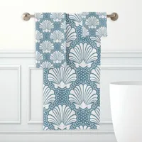 Blue & White Seashell Bath Towel Set