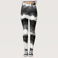 Black and White Abstract Modern Illusion Art  Leggings