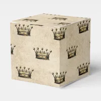 Golden Grunge Regal Crown Favor Boxes