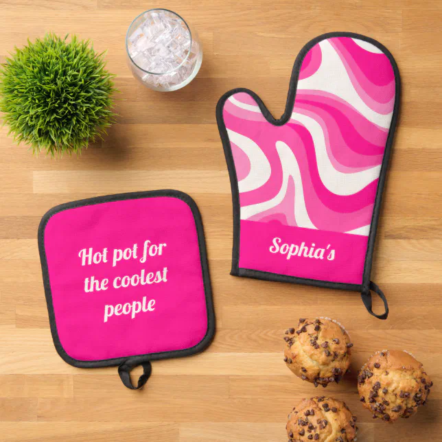 Retro Funky Hot Pink Oven Mitt & Pot Holder Set