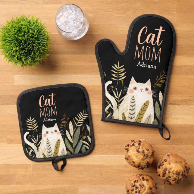 Minimalistic Cartoon of Cute Cat Name Black Oven Mitt & Pot Holder Set