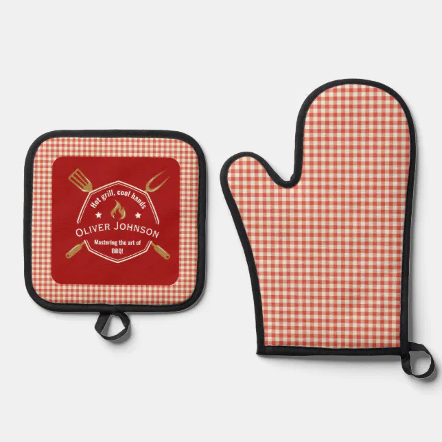 The Art Of BBQ Red Plaid Pattern Oven Mitt & Pot Holder Set