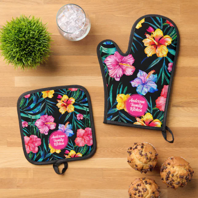 Vibrant Tropical Hibiscus Floral Pattern Black Oven Mitt & Pot Holder Set