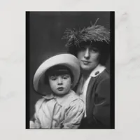 Thaw, Evelyn Nesbitt and Son by Arnold Genthe,1913 Postcard
