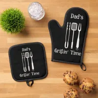 Dad's Grillin' Time | Backyard Barbecue Oven Mitt & Pot Holder Set