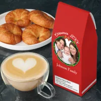 Christmas 20XX Wreath Photo Red Background Roasted Coffee