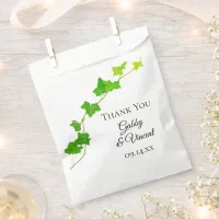 Green English Ivy Vine Foliage Wedding Favor Bag