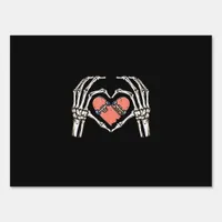 Skeleton Hand Heart Skateboard Valentines Day Funn Sign