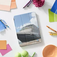 MS Nieuw Amsterdam Cruise Ship on Aruba iPad Air Cover