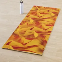 Elegant Two-Tone Red Gold Monsella Tulip Yoga Mat