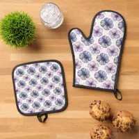 Floral Watercolor Pattern Lavender and Blue Oven Mitt & Pot Holder Set