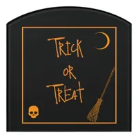 Halloween Trick or Treat  Door Sign